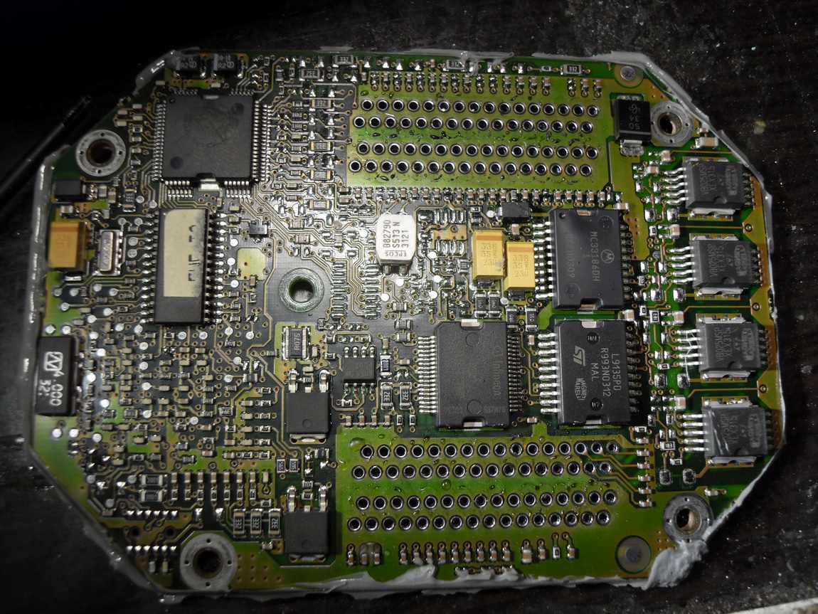 Ремонт пятерки. IAW 5nf 95160. IAW 5sf EEPROM. IAW 5sf pinout. IAW 5sf MT hw208 Combiloader.