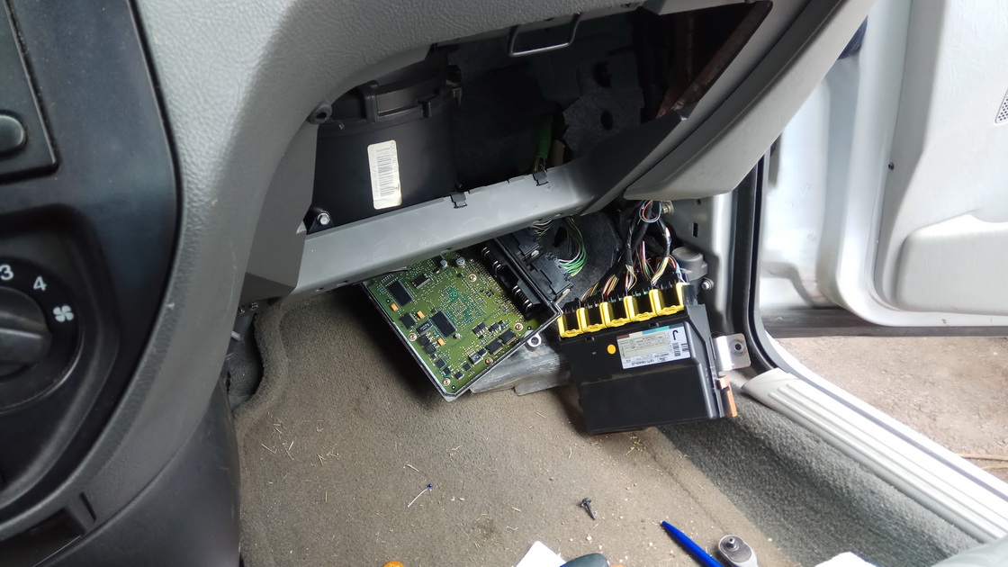 ЭБУ Focus Usa 2004